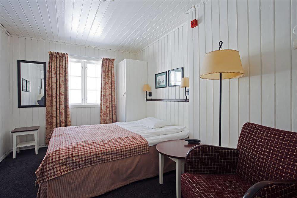 Hotel Bardshaug Herregard à Orkanger Extérieur photo